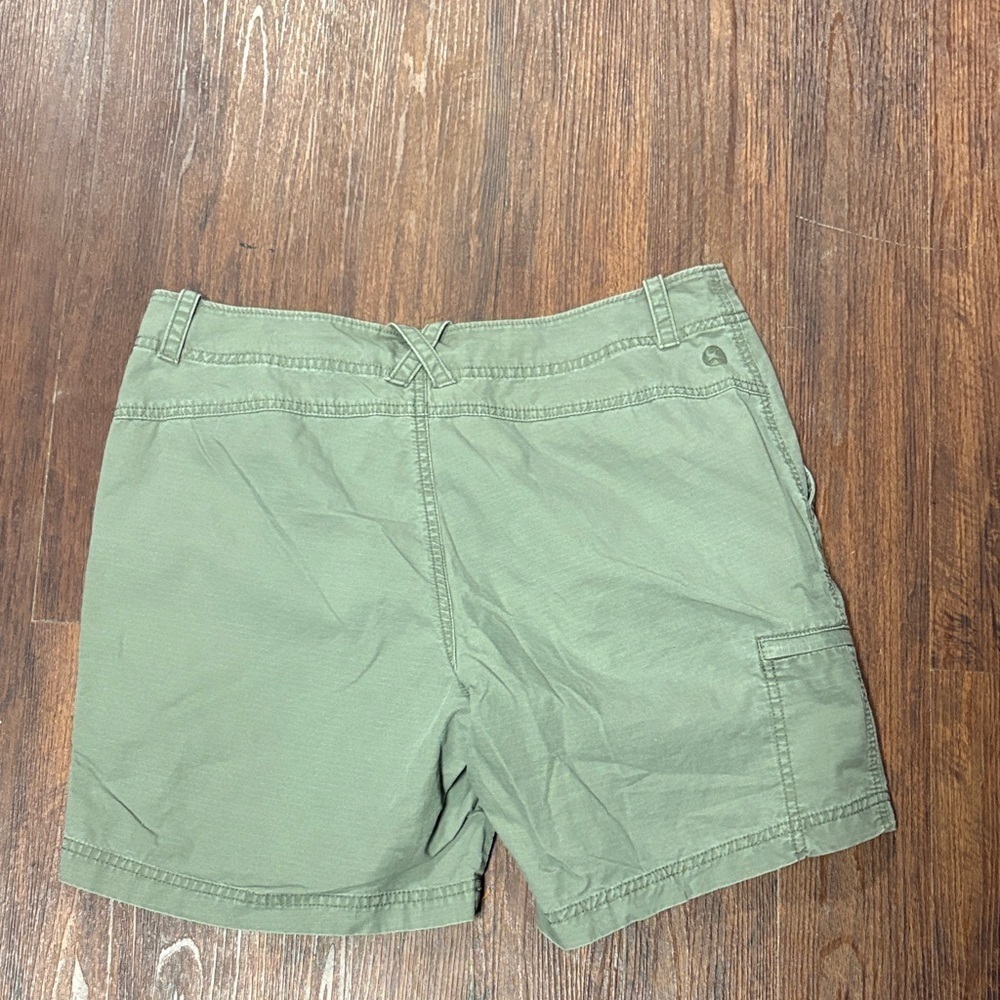 Guide Series Green Casual Shorts - Picture 4 of 7